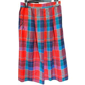Vintage Plaid Pendleton Skirt, Size 12 but fits like an 8/10 (see measurements!)